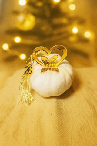 ΓΟΥΡΙ 2026 ΚΟΛΟΚΥΘΑ ΛΕΥΚΗ ΜΕ ΚΑΡΔΙΑ